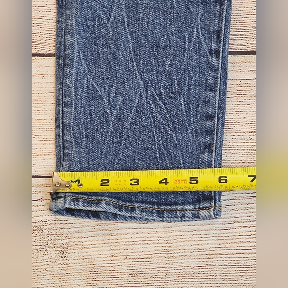 American Eagle Next Level Flex Distressed look Jeans - Picture 5 of 8